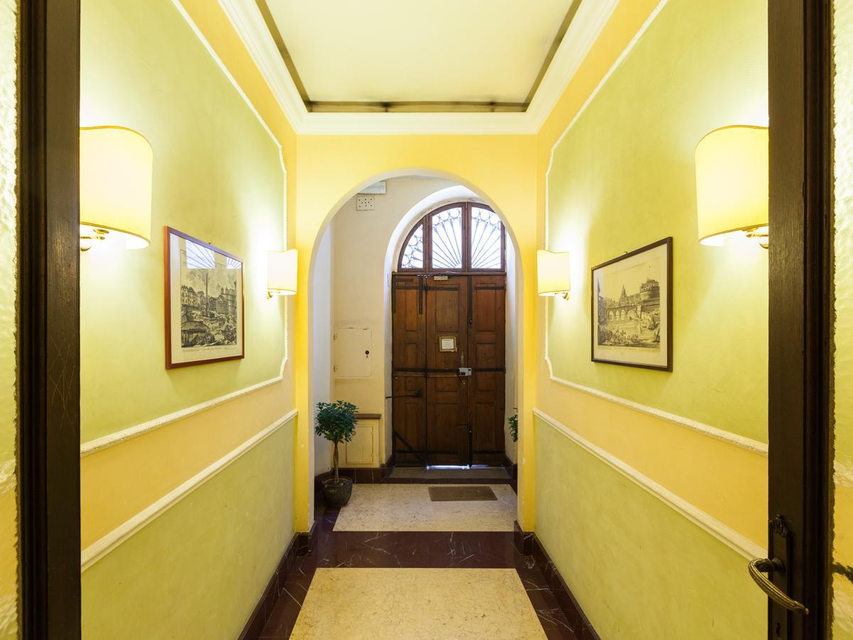Residenza Maritti Contemporarysuite Рим Экстерьер фото